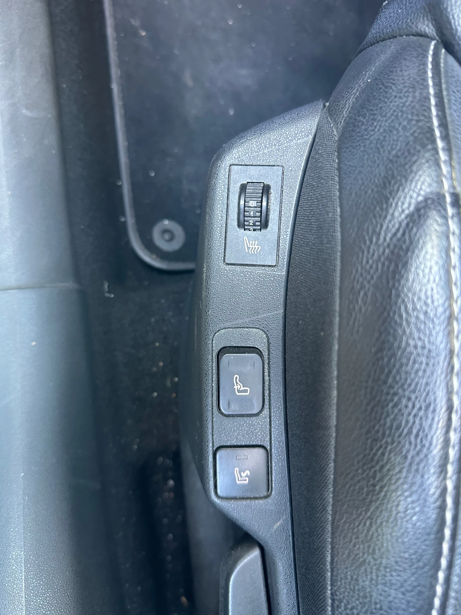 Citroen C4, снимка 8 - Автомобили и джипове - 54421157