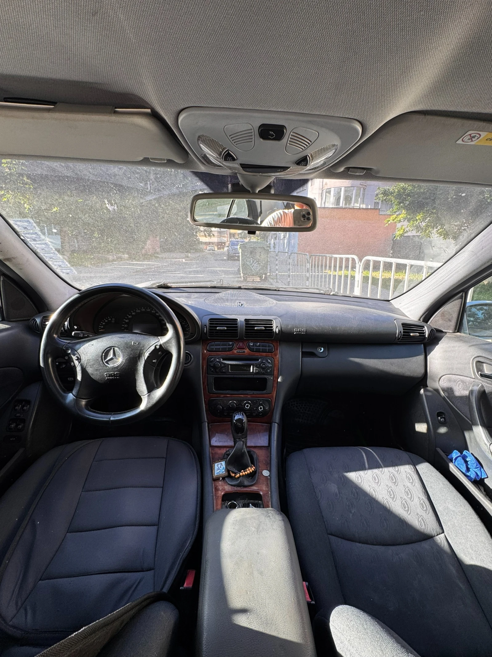 Mercedes-Benz C 220, снимка 5 - Автомобили и джипове - 54722222
