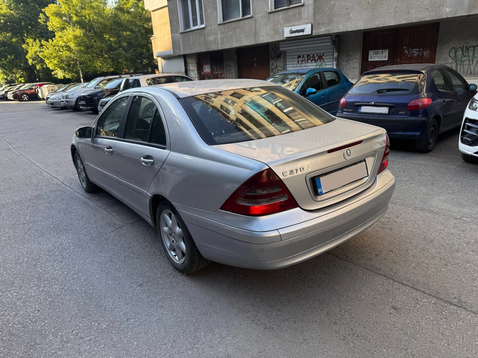 Mercedes-Benz C 220, снимка 3 - Автомобили и джипове - 54722222