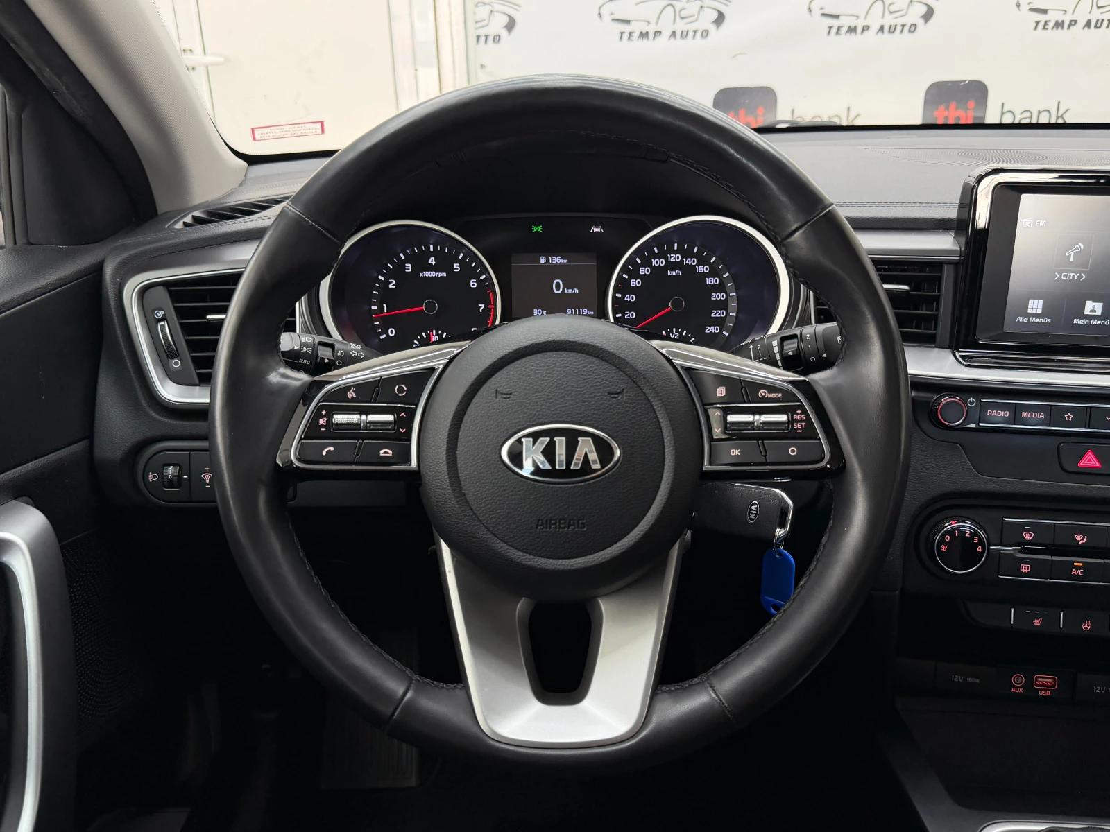 Kia Ceed 1.4I* 99к.с* LED* СЕРВИЗНА КНИЖКА С ПЪЛНА ИСТОРИЯ, снимка 10 - Автомобили и джипове - 54916499