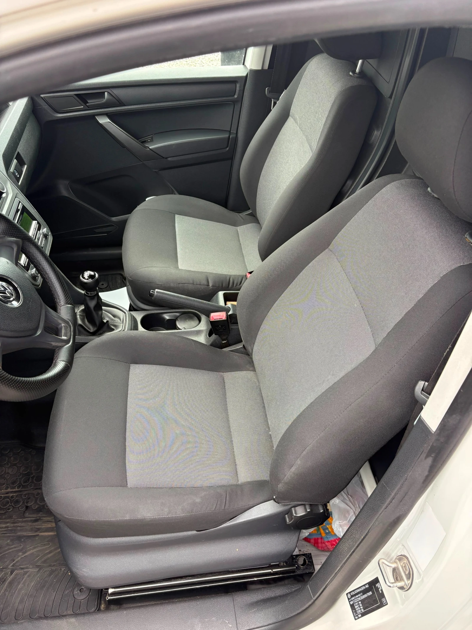 VW Caddy Euro 5B, снимка 9 - Автомобили и джипове - 55412995