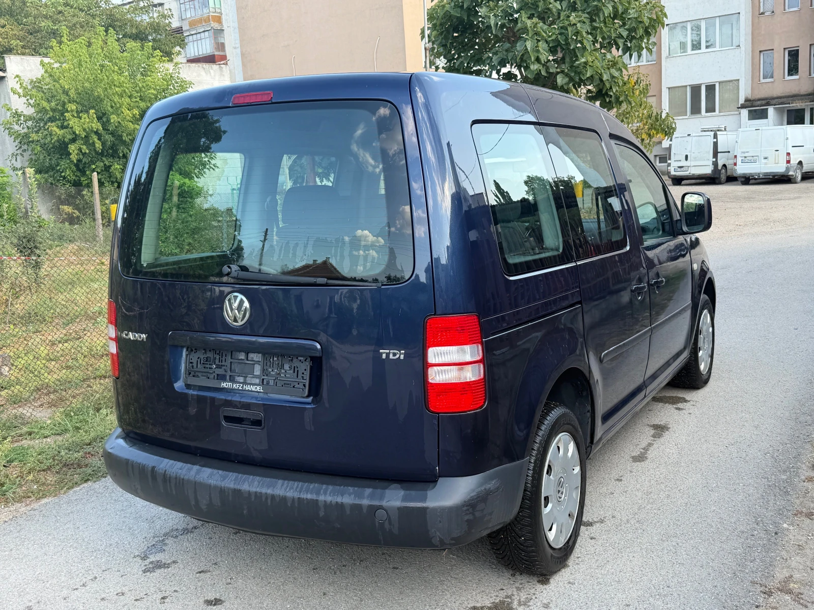 VW Caddy НОВ ВНОС ГЕРМАНИЯ, снимка 4 - Автомобили и джипове - 55644817