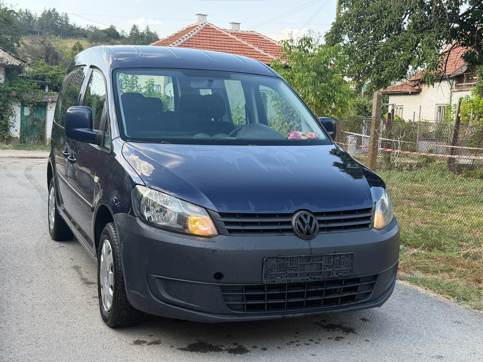 VW Caddy НОВ ВНОС ГЕРМАНИЯ, снимка 2 - Автомобили и джипове - 55644817