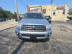 Обява за продажба на Toyota Sequoia SR5* 5.7 V8* ВИДЕО НА МОТОР* ПЕРФЕКТЕН ЗА ГАЗ ~23 200 лв. - изображение 1