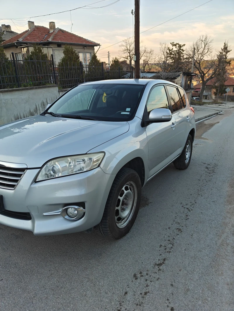 Toyota Rav4, снимка 2 - Автомобили и джипове - 49433067