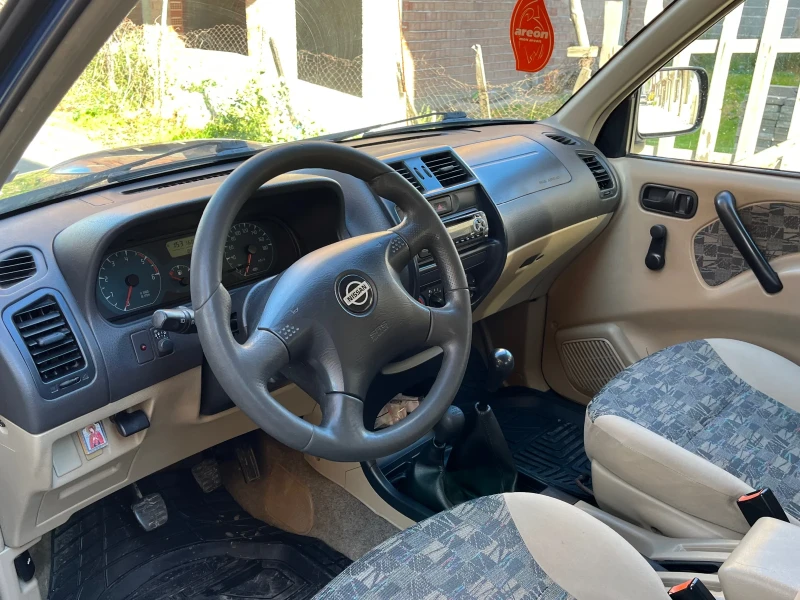 Nissan Terrano 2.7, снимка 9 - Автомобили и джипове - 52741165