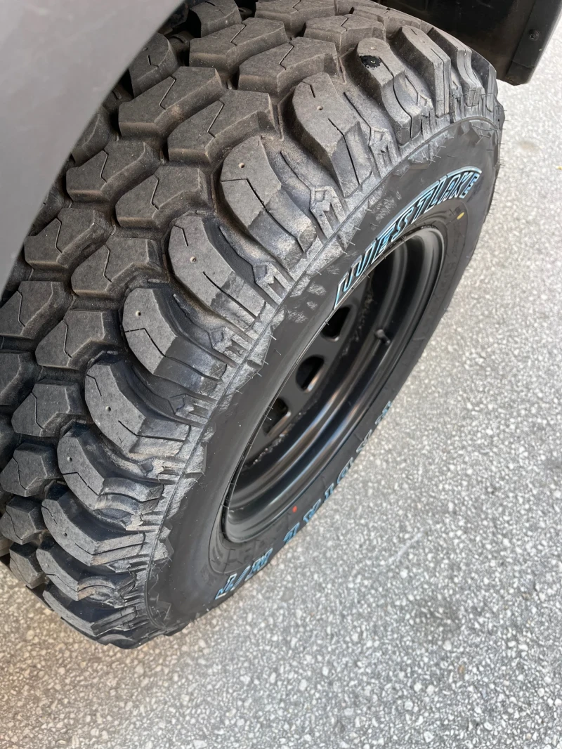 Nissan Terrano 2.7, снимка 14 - Автомобили и джипове - 52741165