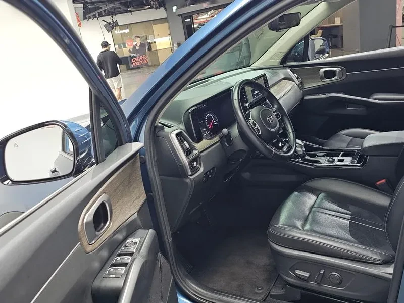 Kia Sorento 2.2 CRDI 4WD - САМО 30% АВАНС, снимка 10 - Автомобили и джипове - 55899869