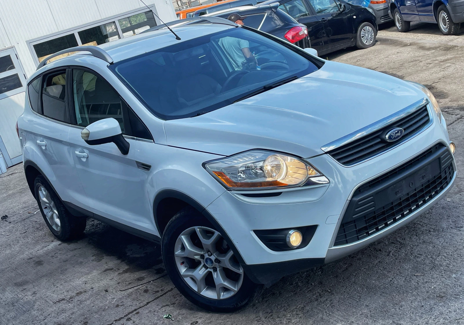 Ford Kuga 2.0TDCI* 4x4 - изображение 3