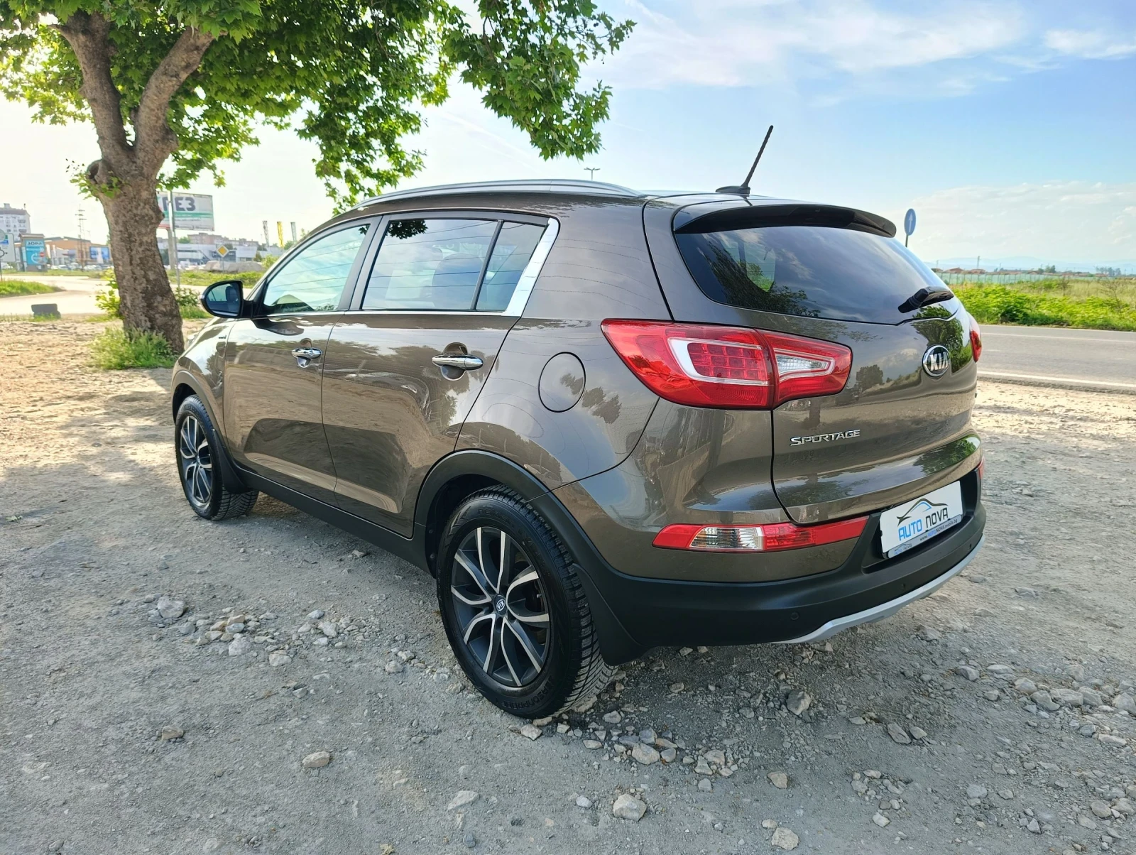 Kia Sportage 2.0 КАПАРИРАНА - изображение 4