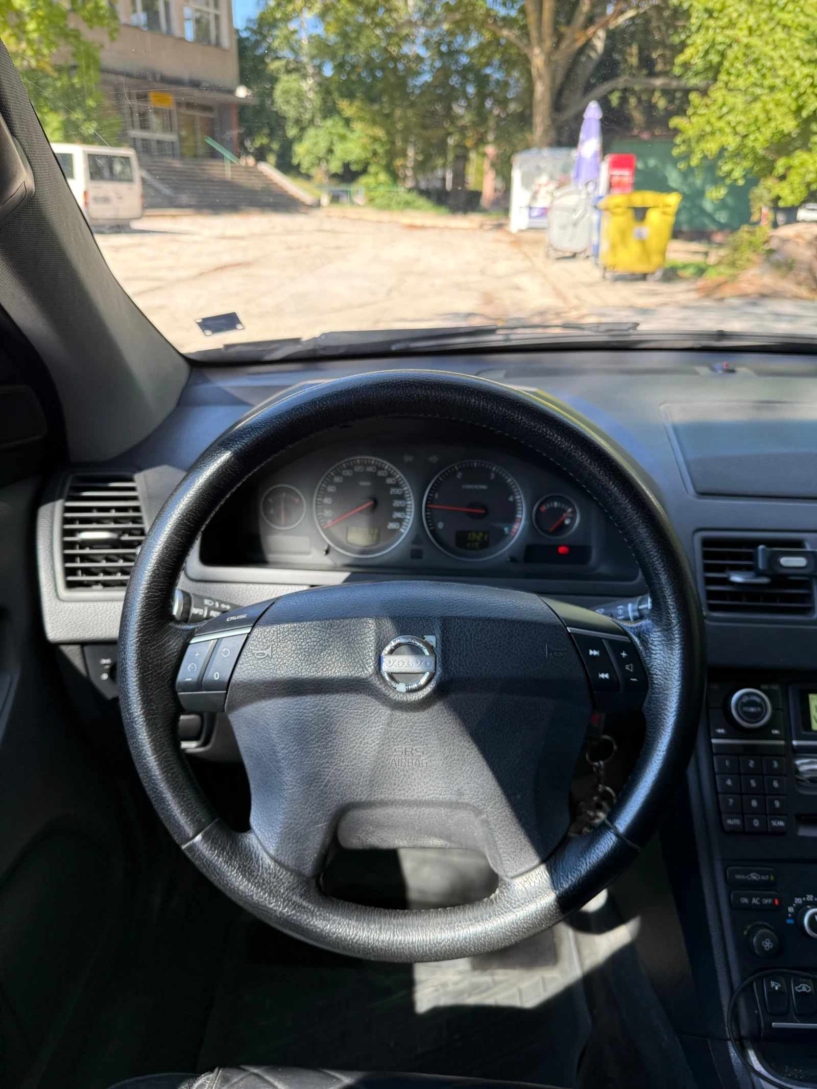 Volvo Xc90  - изображение 10