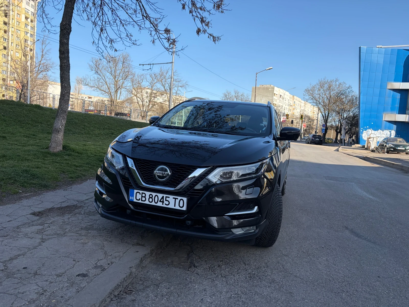Nissan Qashqai 1.3 TEKNA , снимка 7 - Автомобили и джипове - 52247316