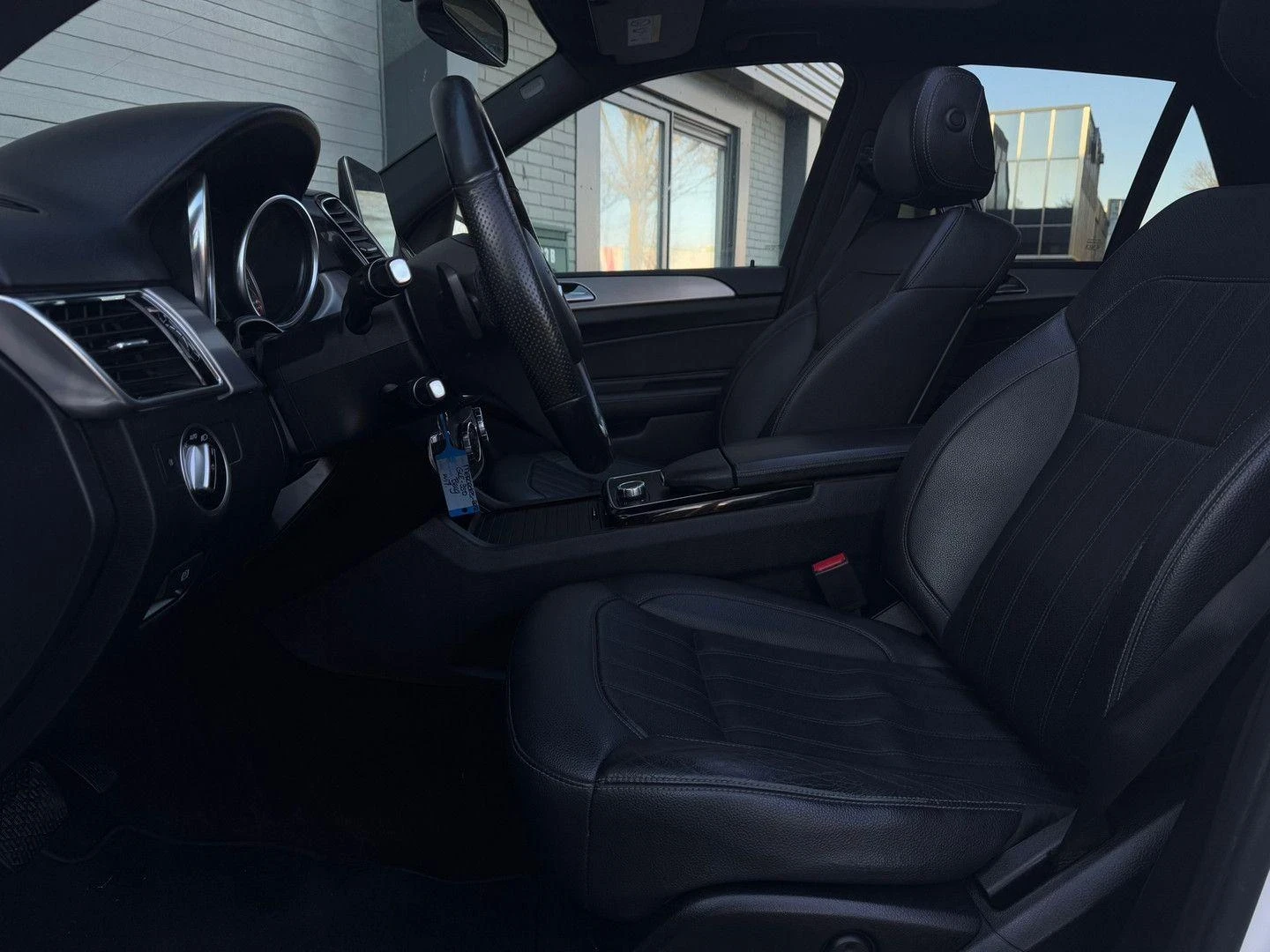 Mercedes-Benz GLE 350 GLE 350 d 4MATIC AMG Sport Edition , снимка 11 - Автомобили и джипове - 53830142