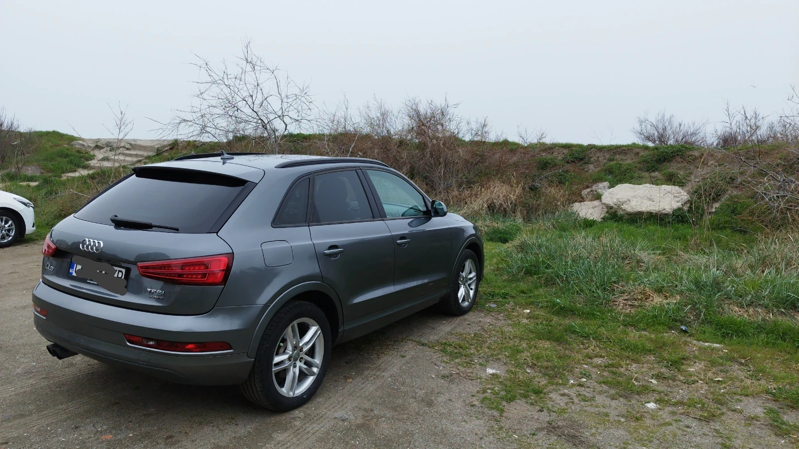 Audi Q3, снимка 5 - Автомобили и джипове - 55430494