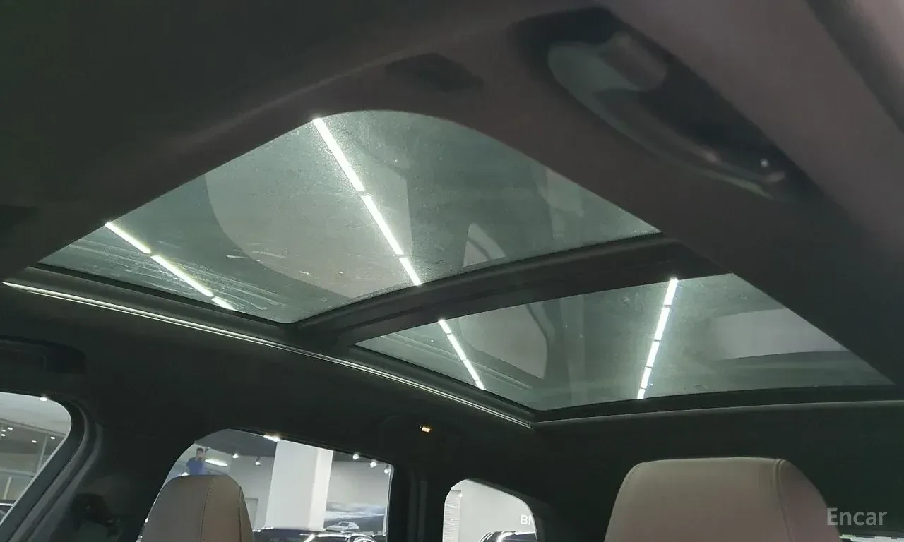 BMW X1 M35i* HARMON* KARDON* ХЕДЪП* 360КАМЕРА* , снимка 12 - Автомобили и джипове - 56129760