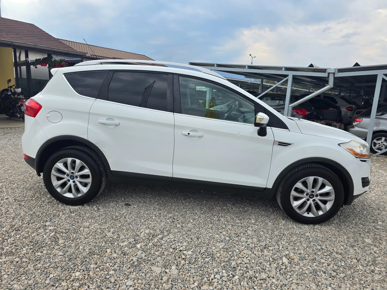 Ford Kuga 2.0TDCI 4X4 163кс ВНОС ОТ ИТАЛИЯ, снимка 6 - Автомобили и джипове - 56197441