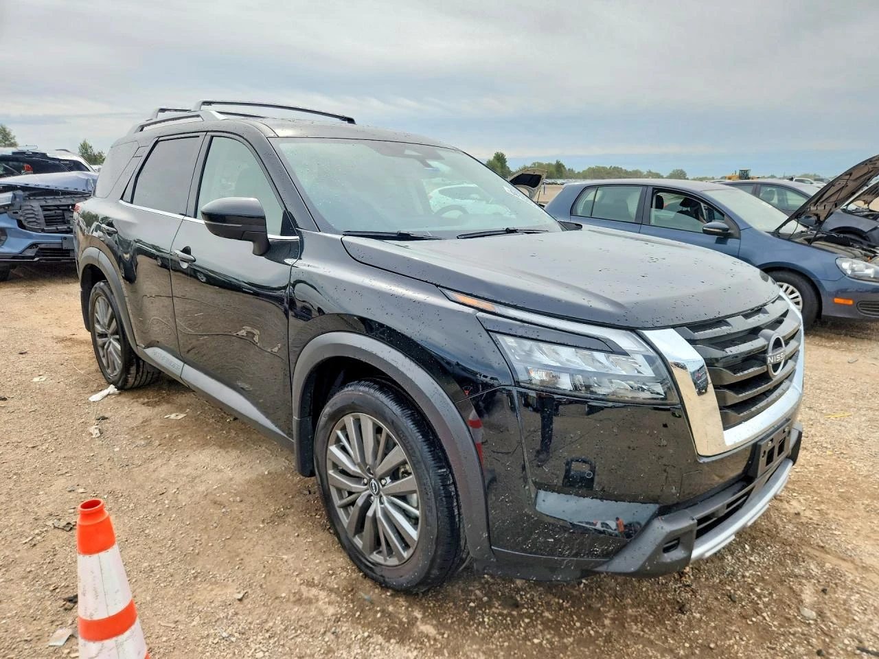 Nissan Pathfinder 3.5l Sl, снимка 4 - Автомобили и джипове - 56511598