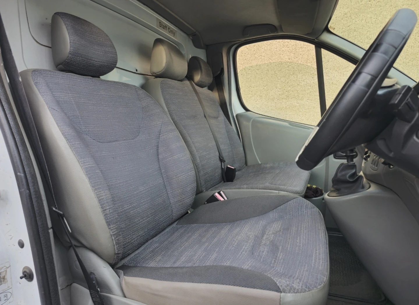 Renault Trafic 2000 - изображение 10
