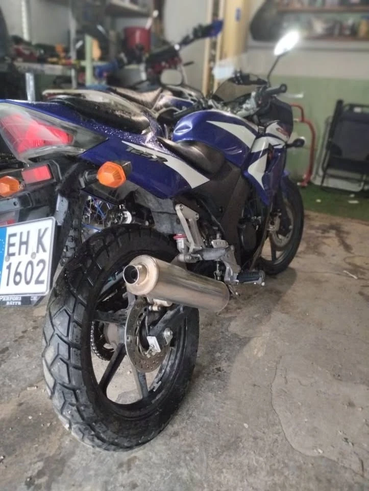 Honda Cbr 125 r - изображение 4