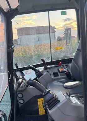 ����� Bobcat E27z Bobcat E27Z Zero Tail Swing | Mobile.bg � ����� ������ 5
