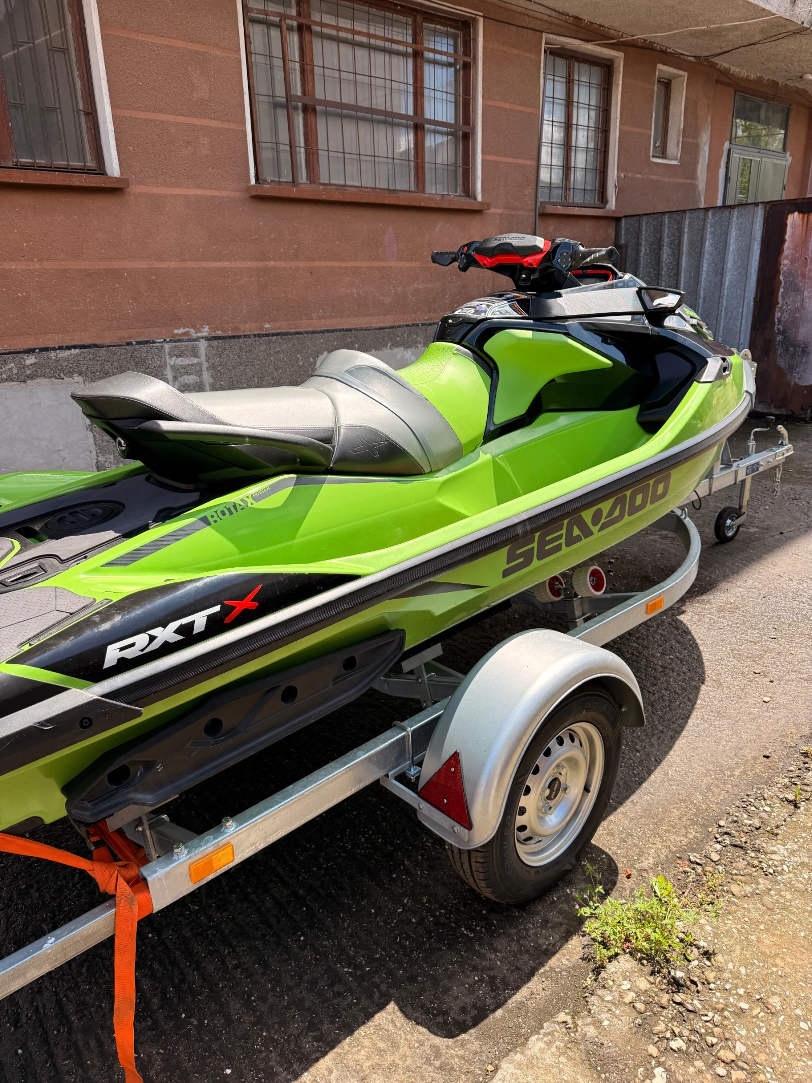 Джет Bombardier Sea Doo RXT, снимка 5 - Воден транспорт - 54509074