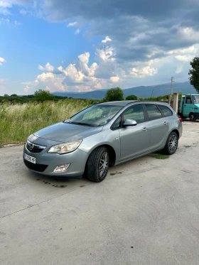 Opel Astra 1.7 CDTI, снимка 1