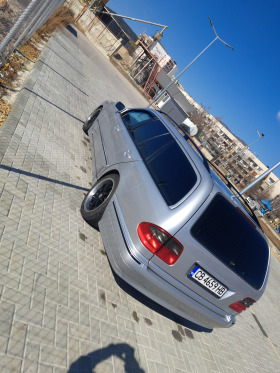 Mercedes-Benz E 220 CDI, снимка 7