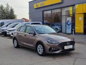 Hyundai I30 1.5 Бензин (110hp) MT6, снимка 3