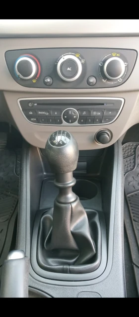 Renault Fluence Седан | Auto.bg — изображение 9