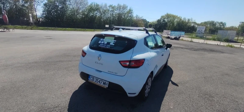 Renault Clio 1.2 i, снимка 4 - Автомобили и джипове - 47227654