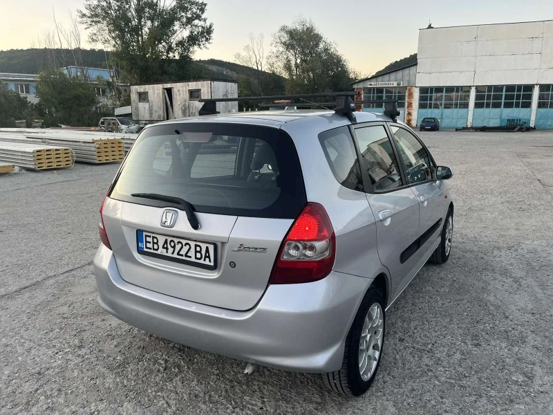 Honda Jazz 1.4i, снимка 5 - Автомобили и джипове - 48631678