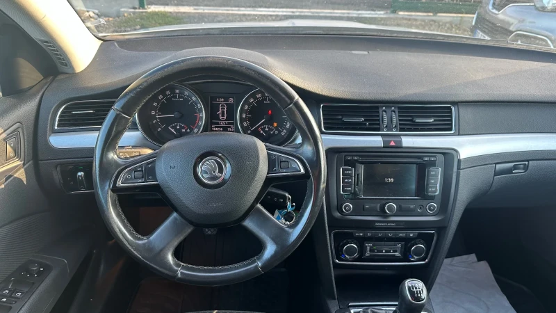 Skoda Superb 1.6tdi, снимка 9 - Автомобили и джипове - 47991297