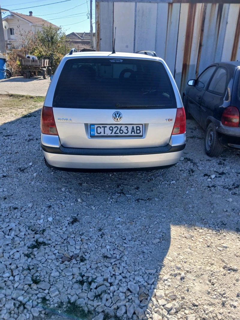 VW Bora 1.9 tdi , снимка 6 - Автомобили и джипове - 48382851