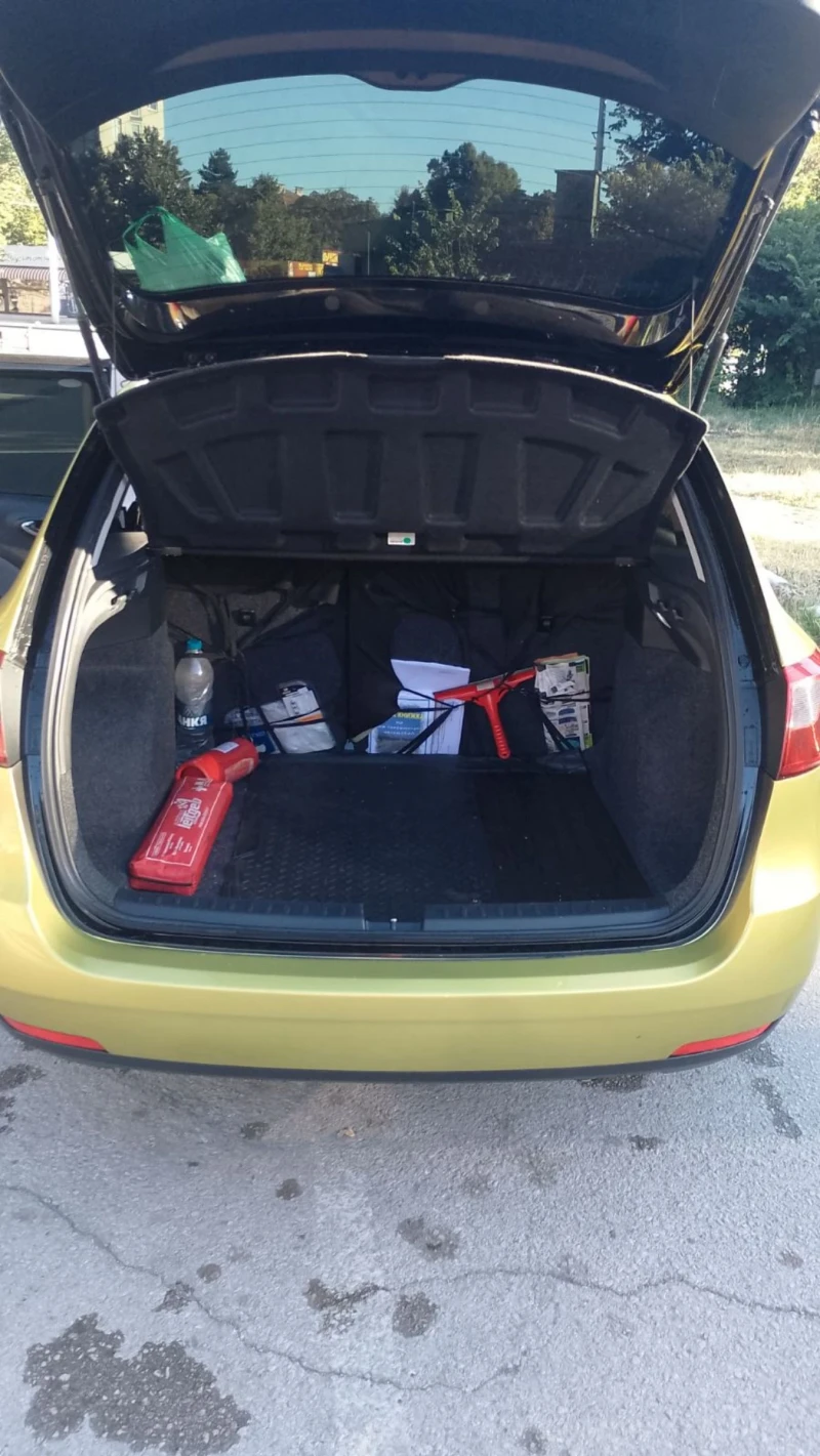 Seat Ibiza 1.2 MPI, снимка 5 - Автомобили и джипове - 51796378