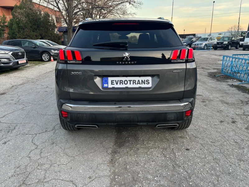 Peugeot 3008 Gt-line / Автомат/ Нави/Keyless-go/Ful LED, снимка 4 - Автомобили и джипове - 52712321
