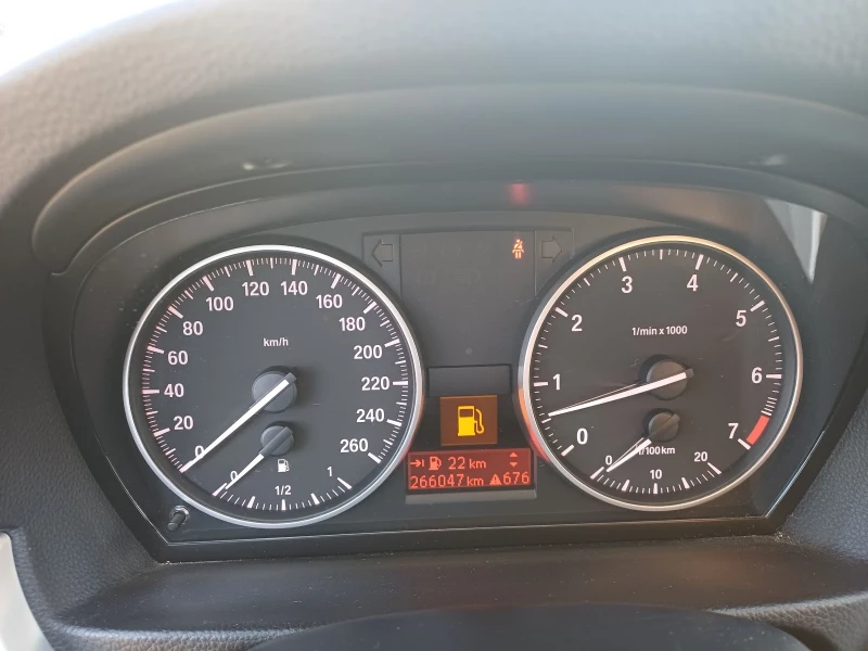 BMW 318 318i, снимка 12 - Автомобили и джипове - 52815356