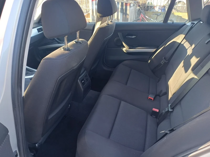 BMW 318 318i, снимка 13 - Автомобили и джипове - 52815356