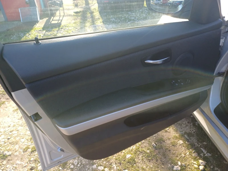 BMW 318 318i, снимка 14 - Автомобили и джипове - 52815356