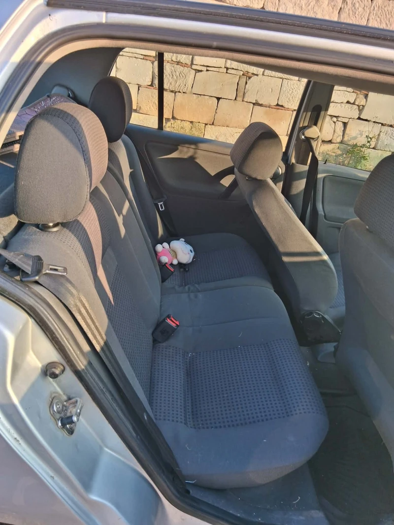 VW Polo, снимка 6 - Автомобили и джипове - 52935687