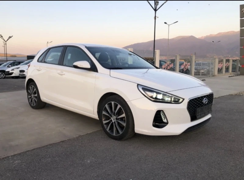 Hyundai I30, снимка 5 - Автомобили и джипове - 53224014