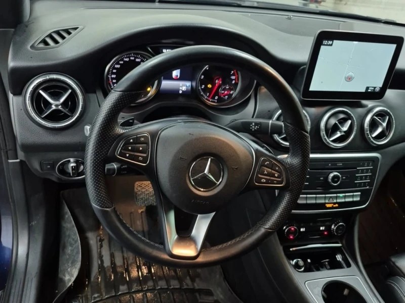 Mercedes-Benz CLA * 250 * CARFAX * ЦЕНА ДО БГ, снимка 9 - Автомобили и джипове - 53344677