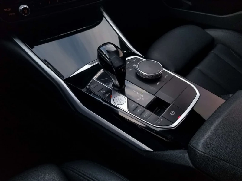 BMW 330 * xDrive * CARFAX * ЦЕНА ДО БГ, снимка 15 - Автомобили и джипове - 53405147