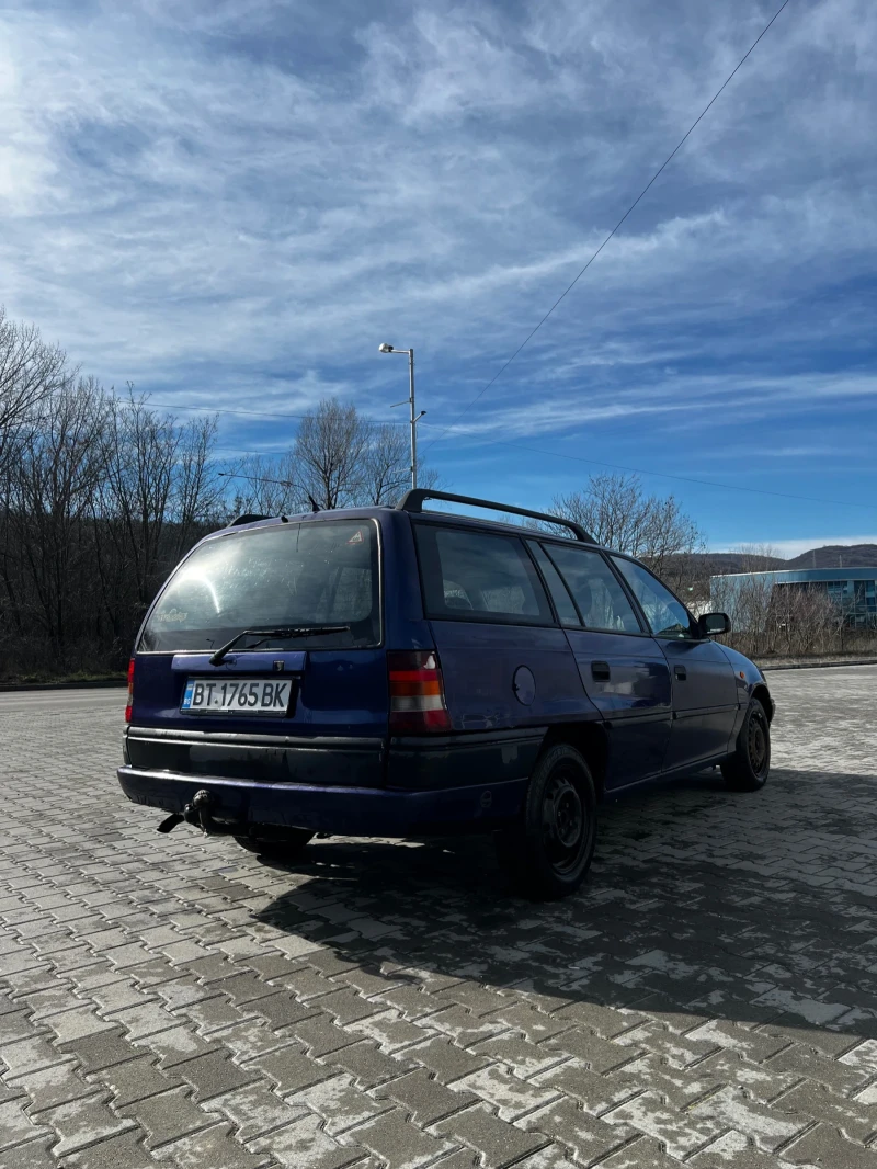 Opel Astra F  Поддържана/Без проблеми/LPG, снимка 5 - Автомобили и джипове - 53477408