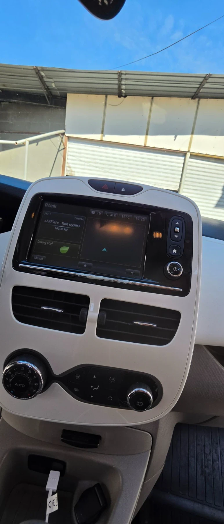 Renault Zoe ZOE LIFE 40, снимка 10 - Автомобили и джипове - 56346266