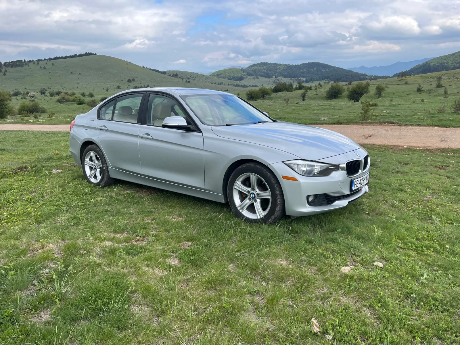 BMW 328 xDrive, снимка 1