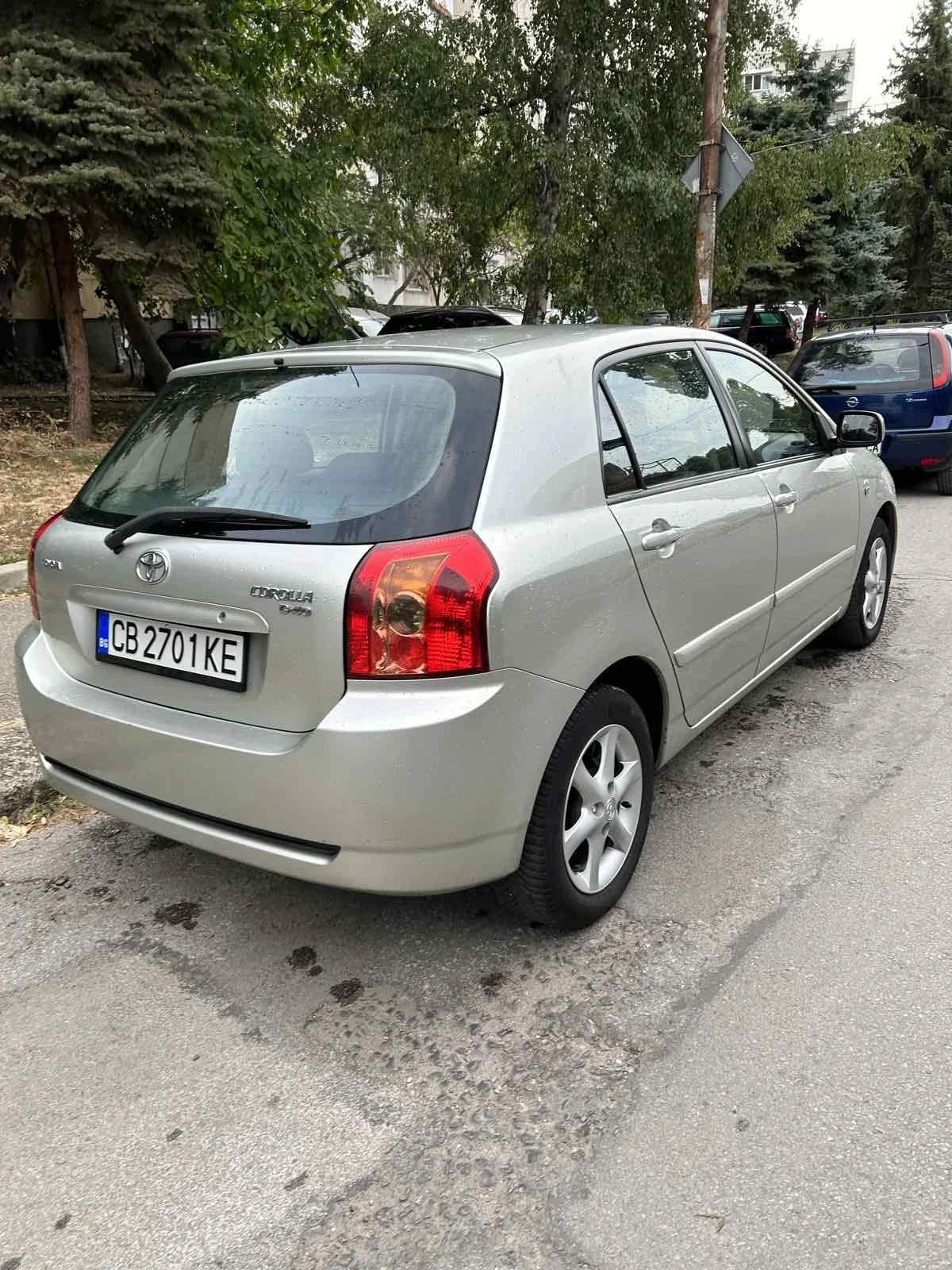 Toyota Corolla 1.4 Diesel Automatic - изображение 2