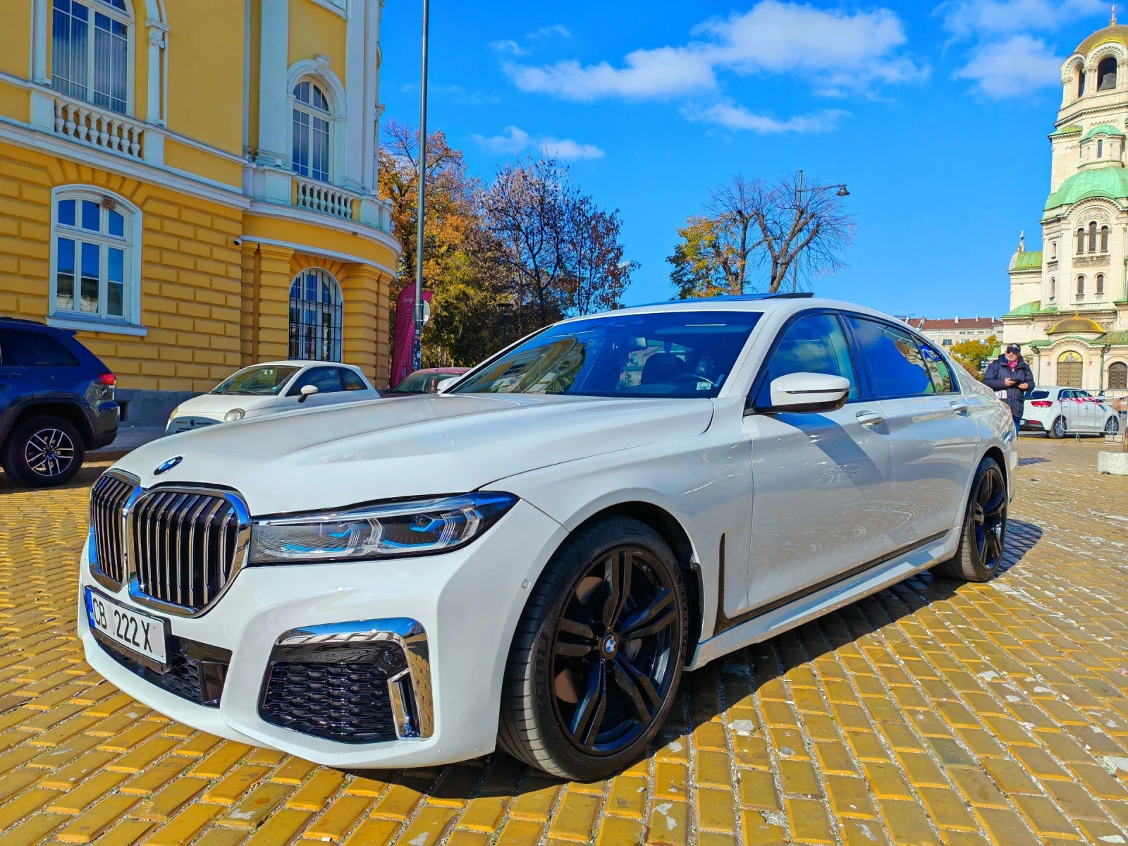 BMW 740 Li, Всички екстри, Фейслифт, М-пакет, 93х км  - изображение 3