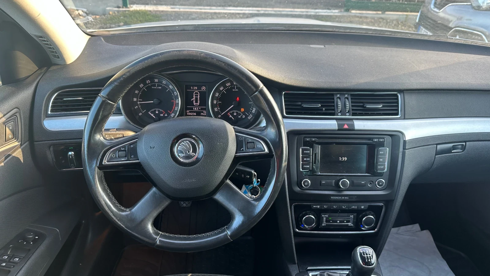 Skoda Superb 1.6tdi - изображение 9