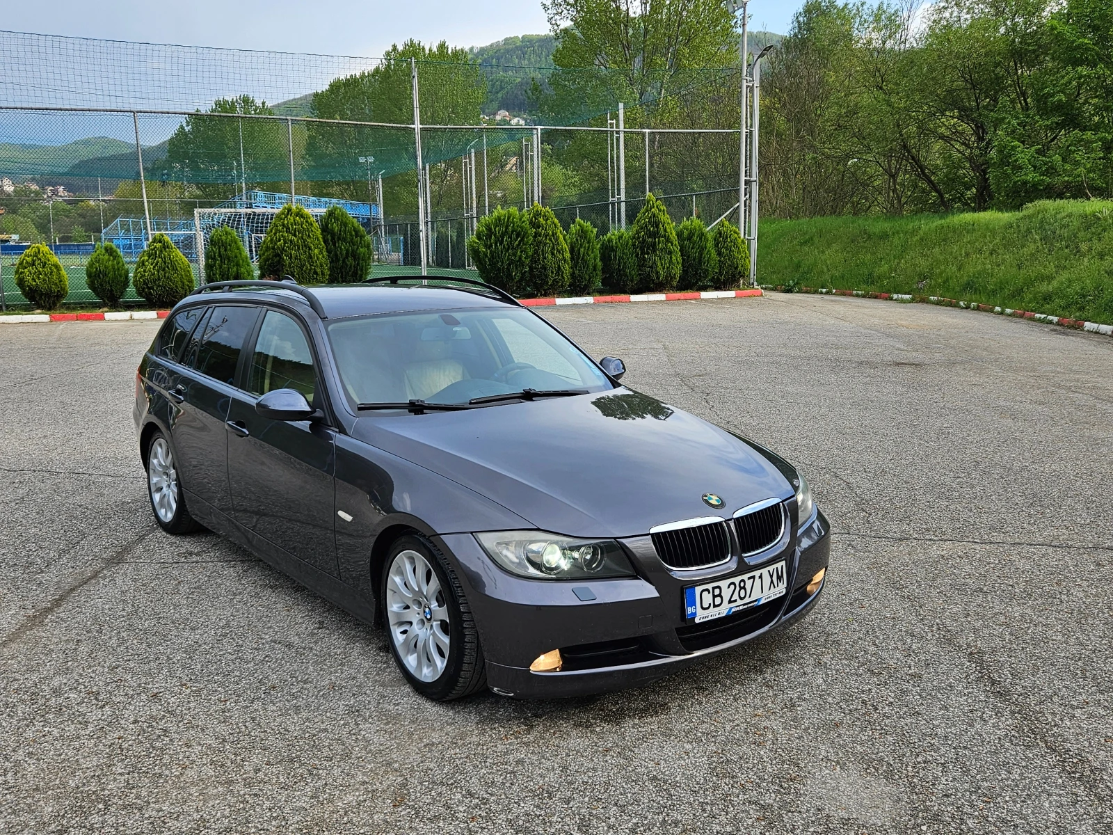 BMW 320 2.0D AVTOMAT/NAVIG/KOJA/KSENON - изображение 7