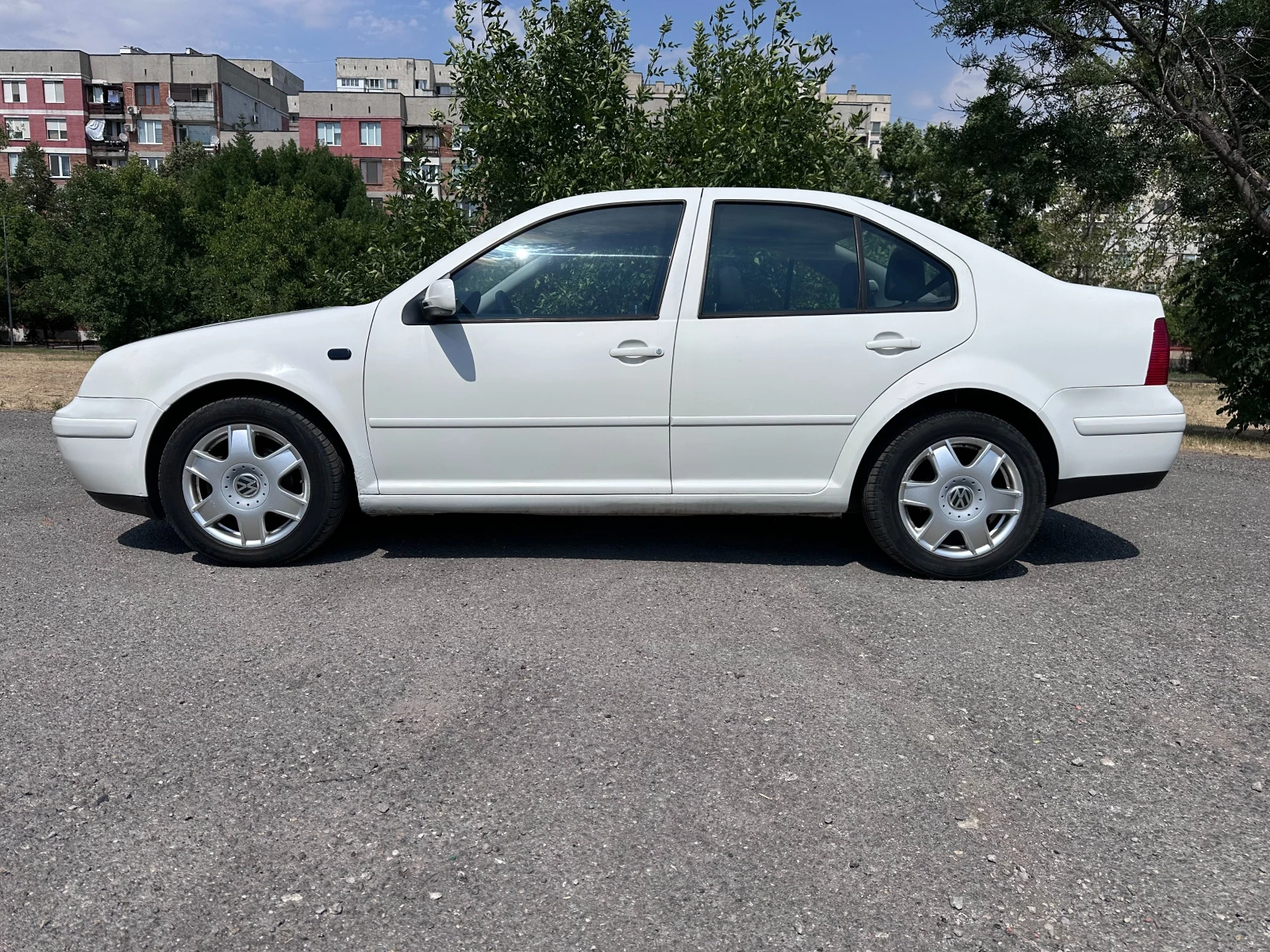 VW Bora 2.3 V5 150HP - изображение 5